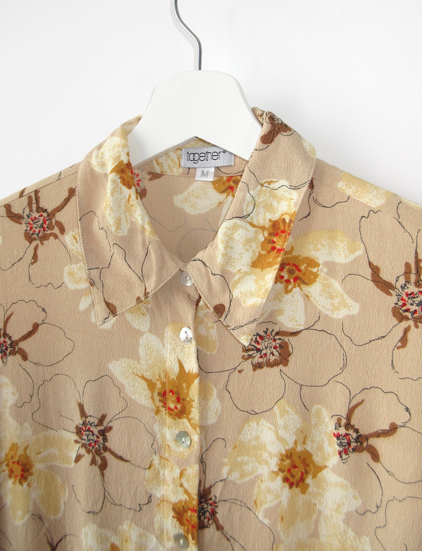 【used】flower crepe blouse