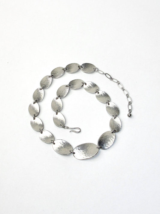 matal plate necklace