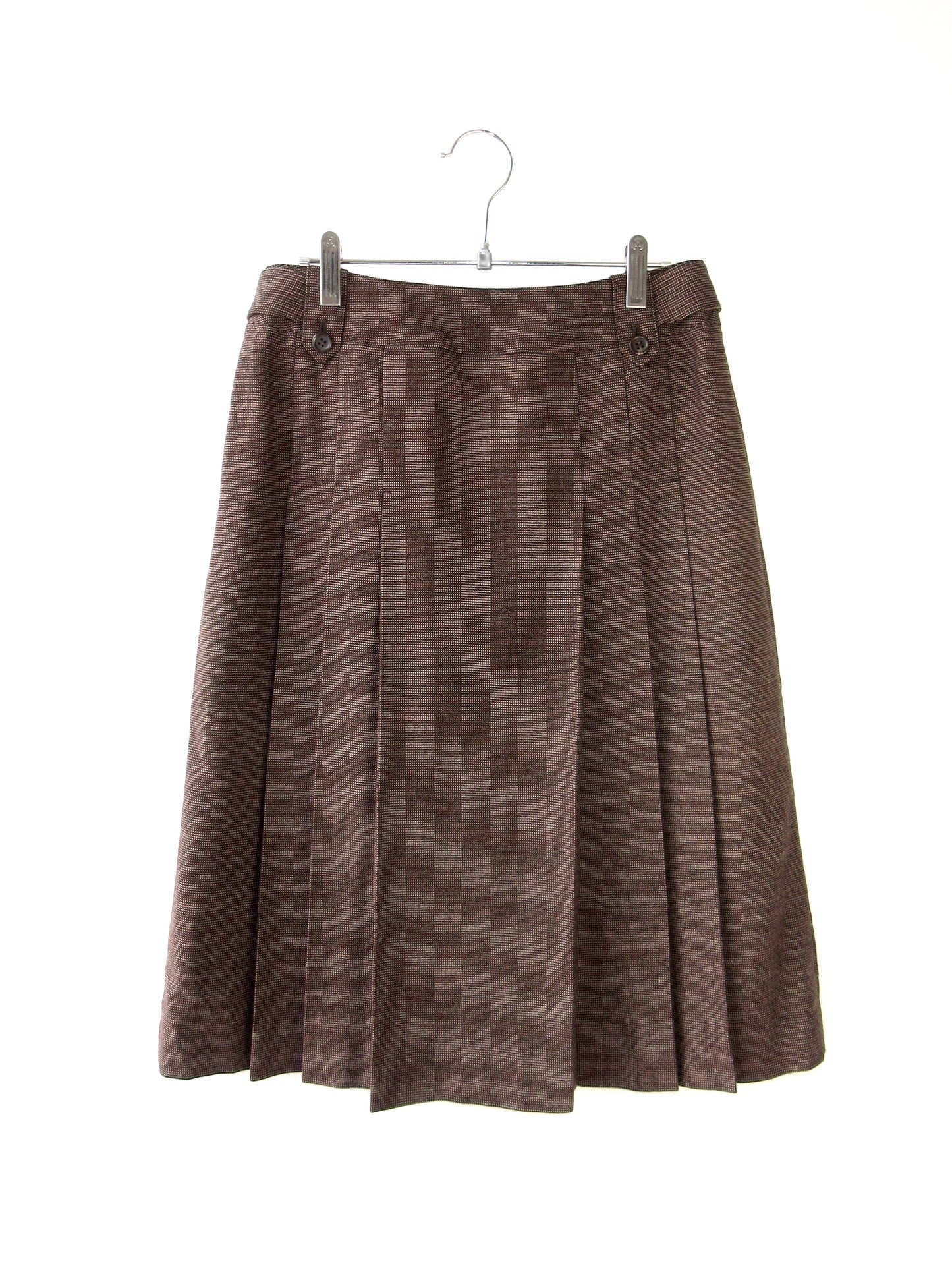 brown pleated skirt
