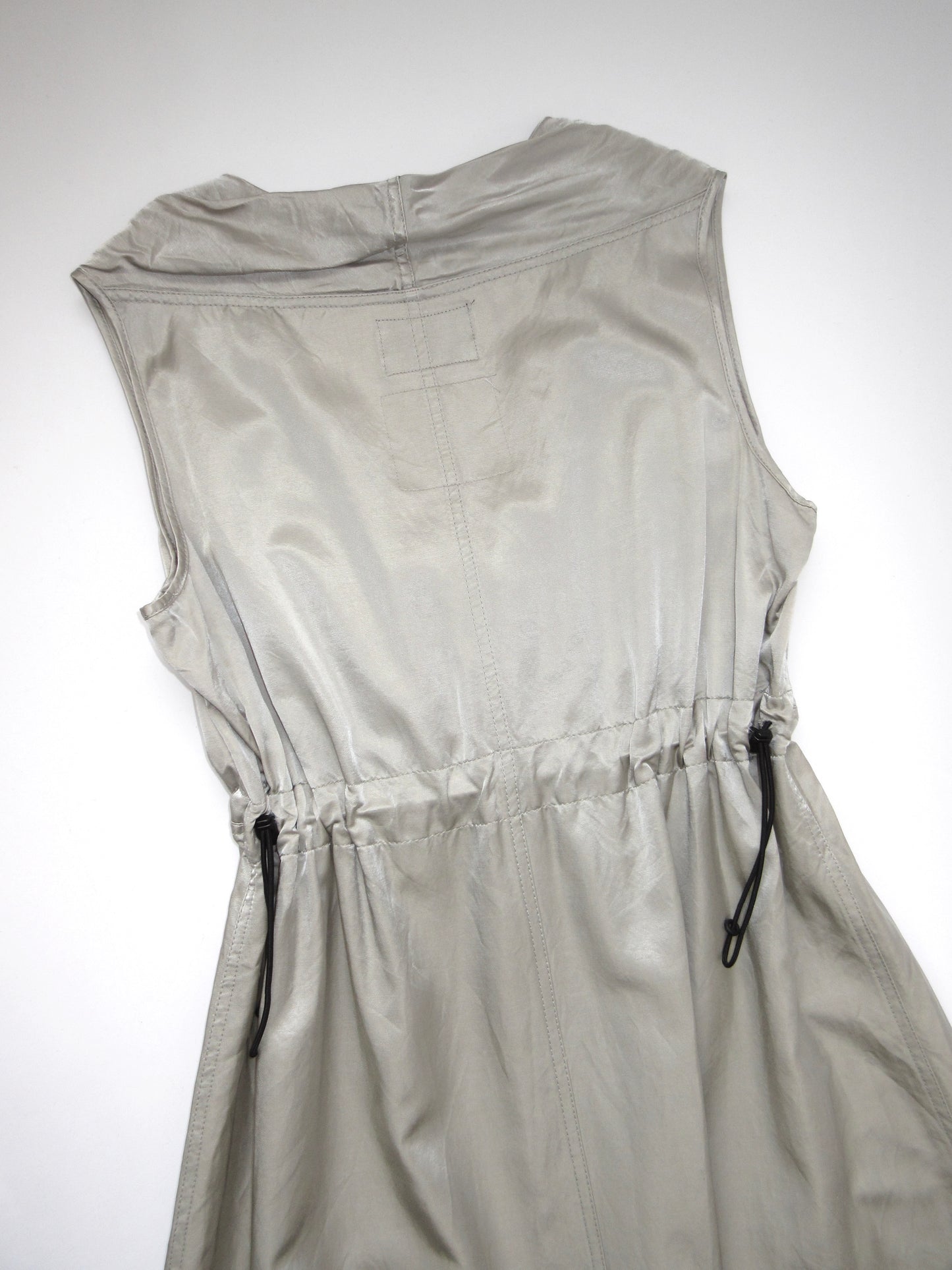 【used】zucca silver sleeveless dress