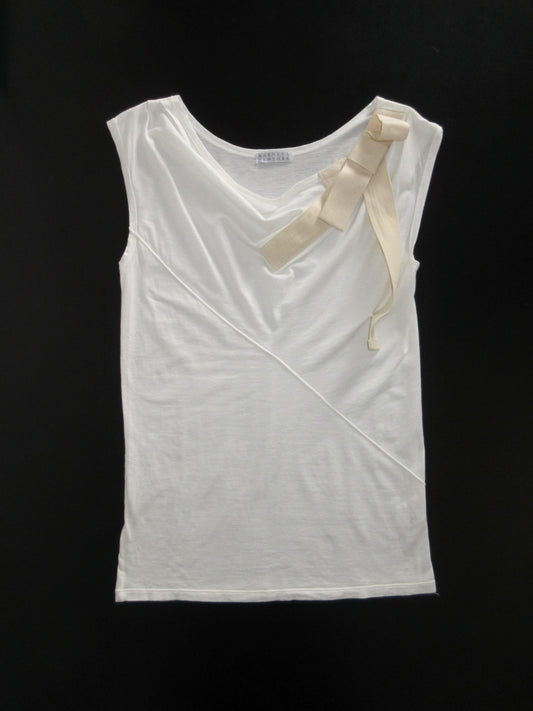 ribbon sleeveless top