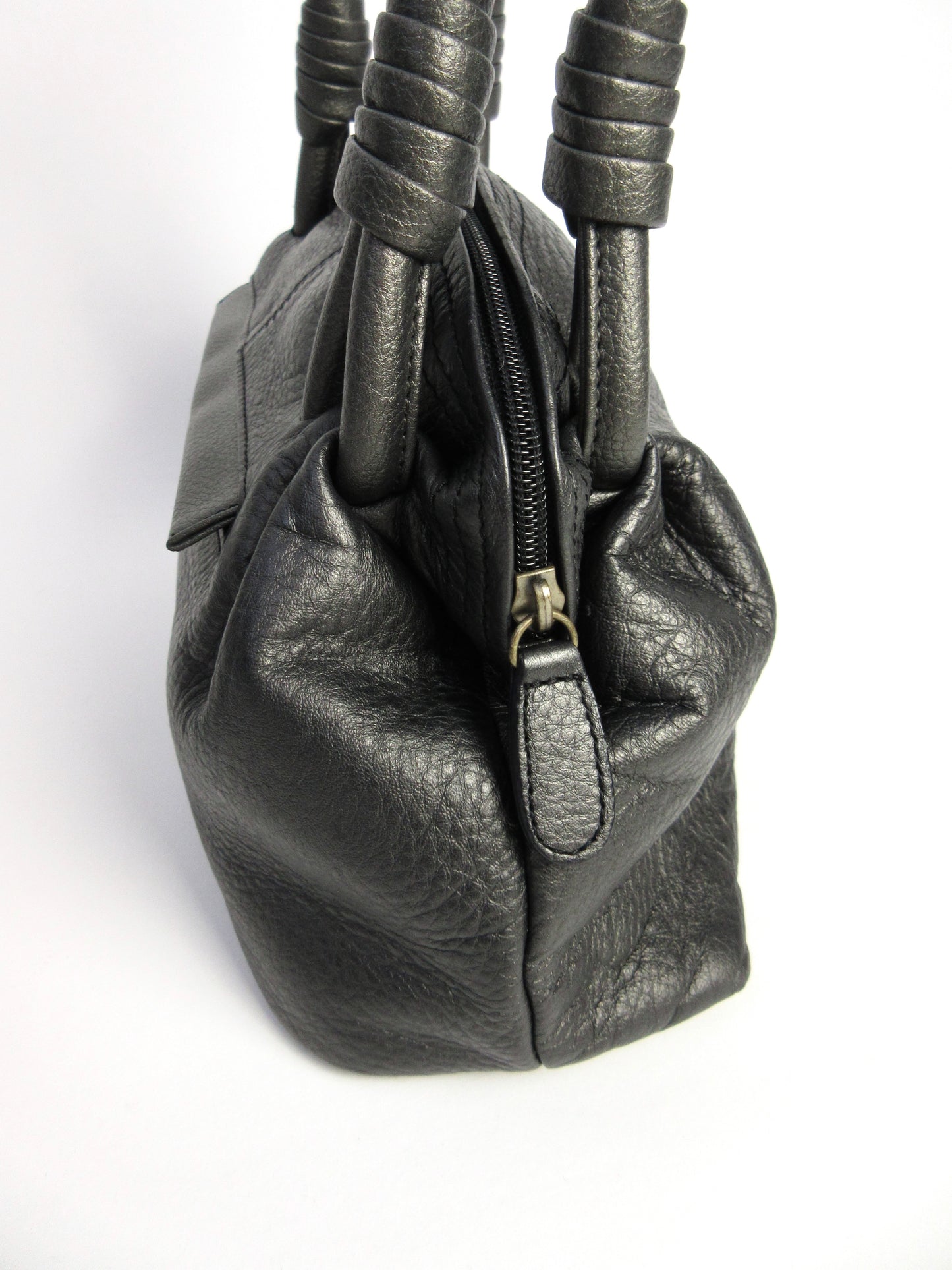 grained leather detail hand bag