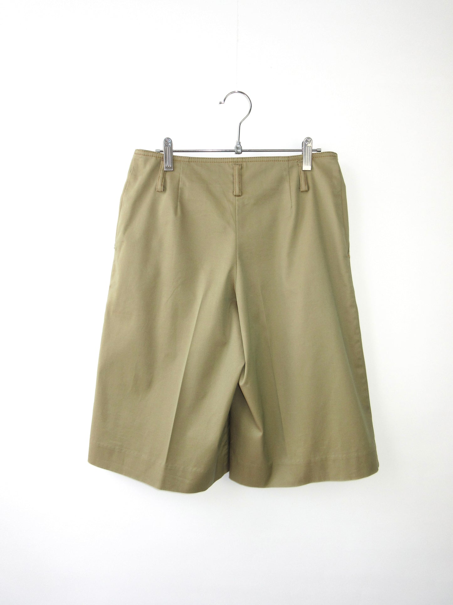 【used】chambray khaki bermuda pants