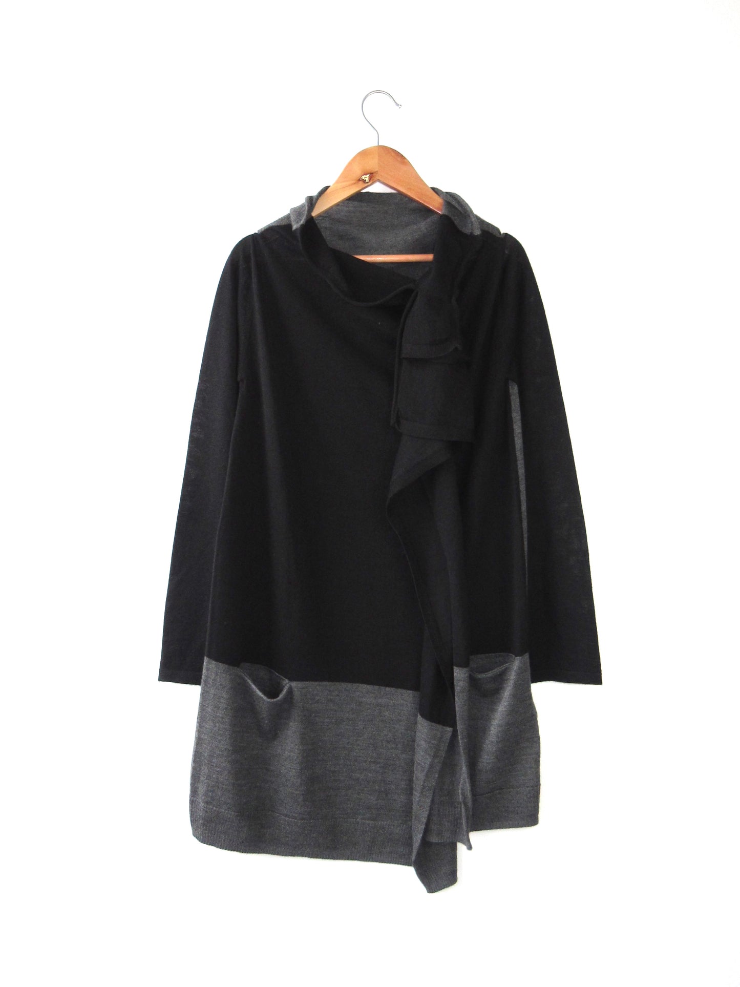 A/T bi-color knit tunic