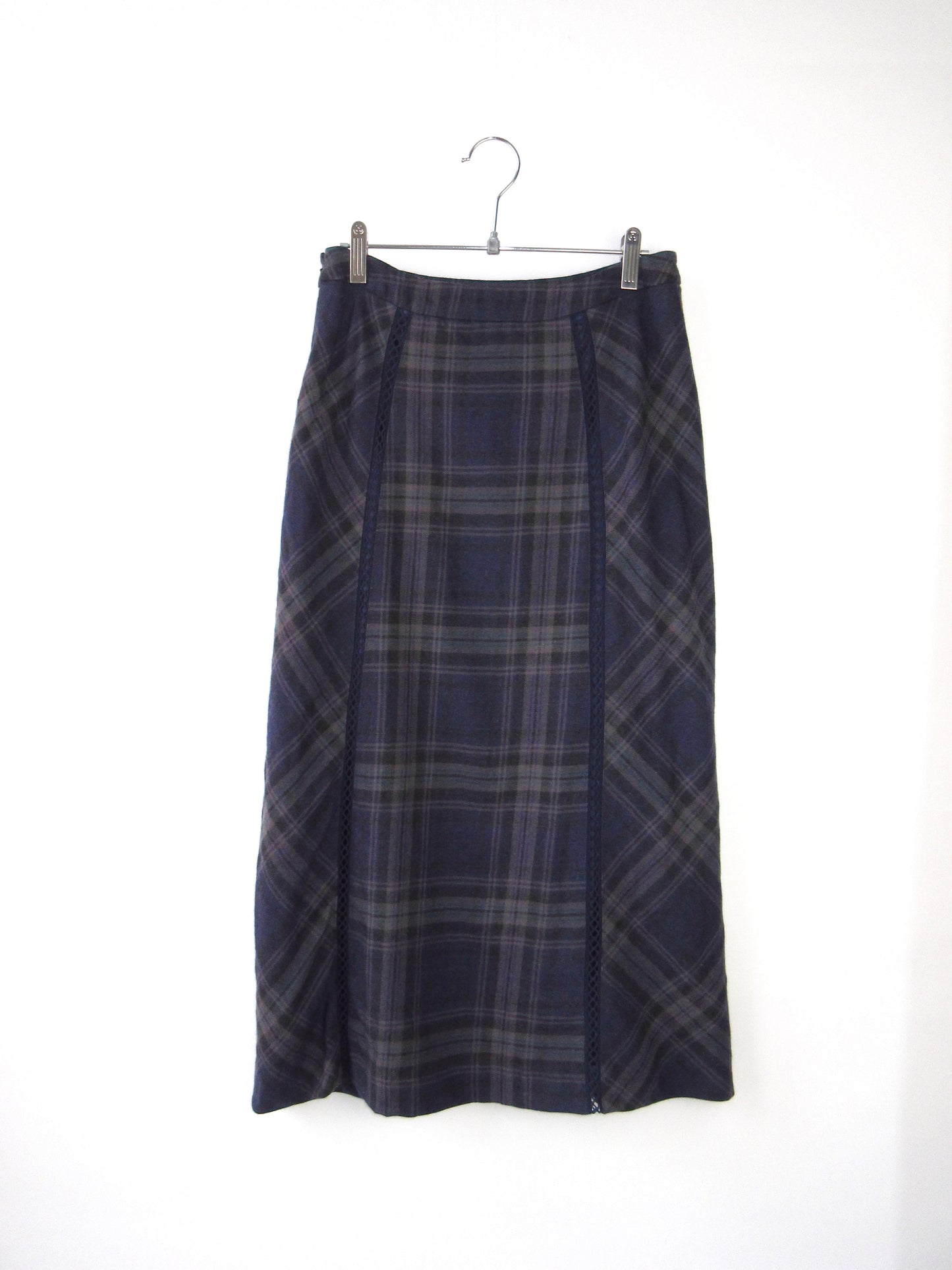 plaid design skirt