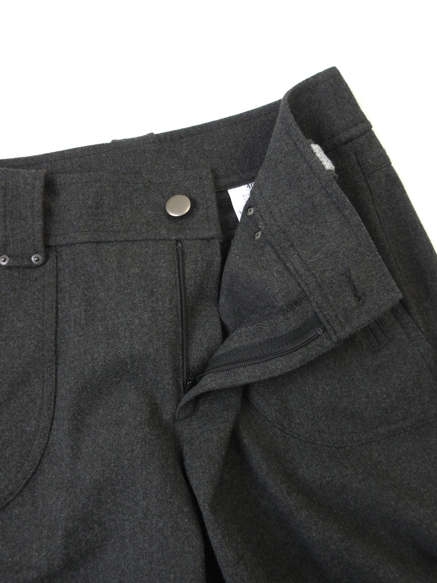 65 worm‐eaten half pants