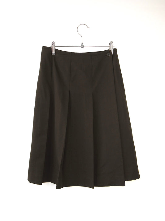 wide pleats wrap skirt