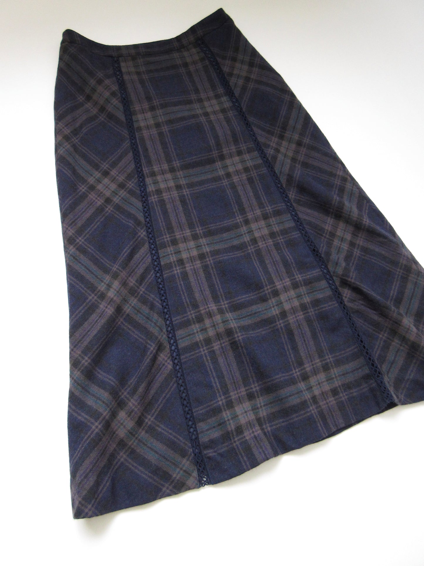 plaid design skirt