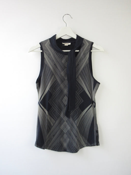 【used】DIESEL sleeveless top with tie
