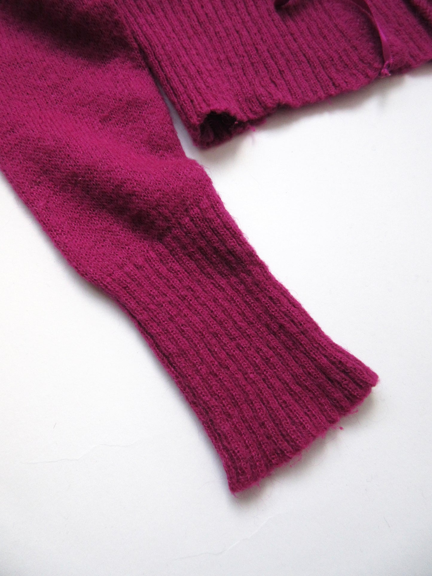 【used】Max&Co. magenta color mohair cardigan