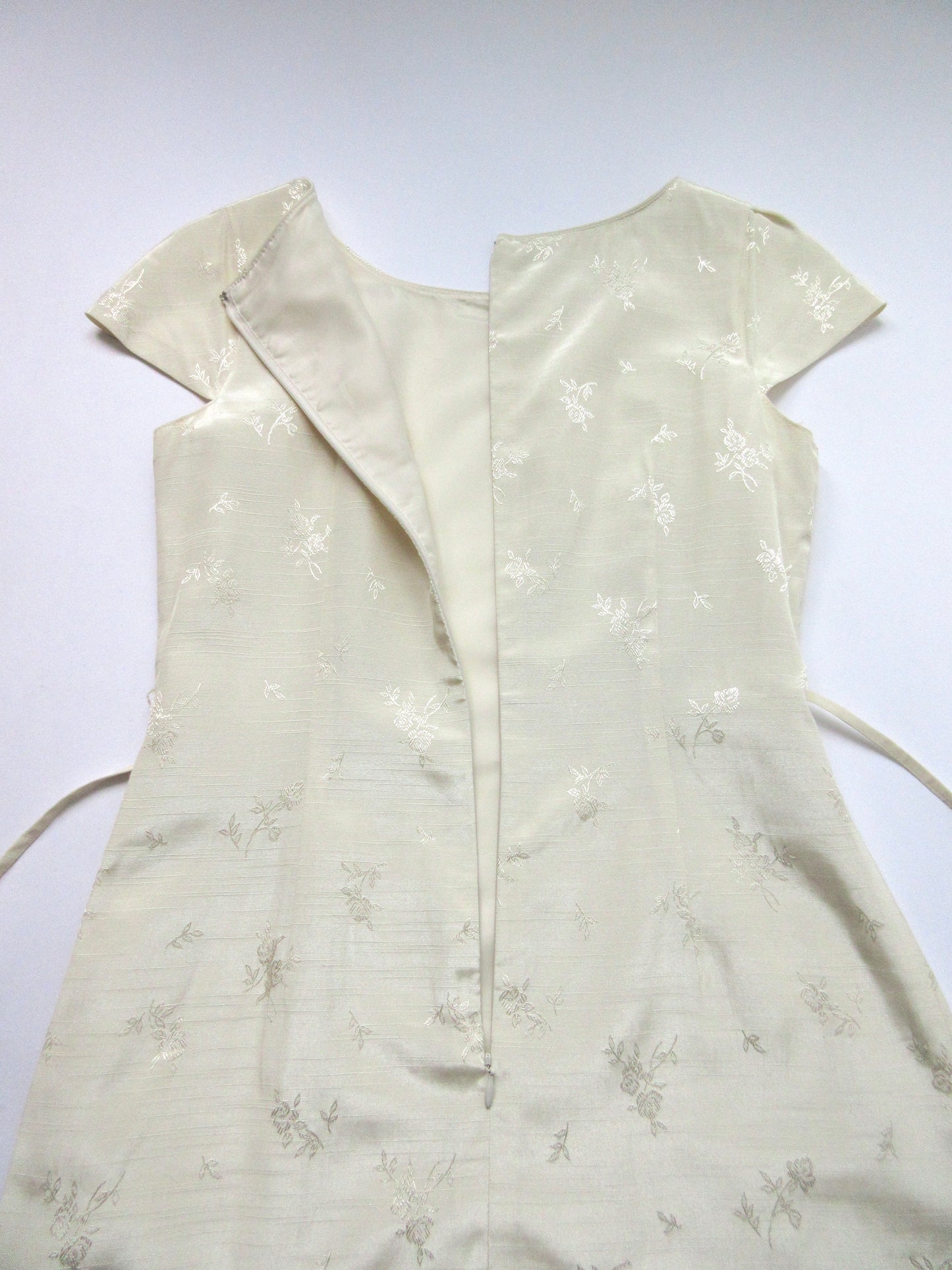 【used】light yellow flower pattern dress