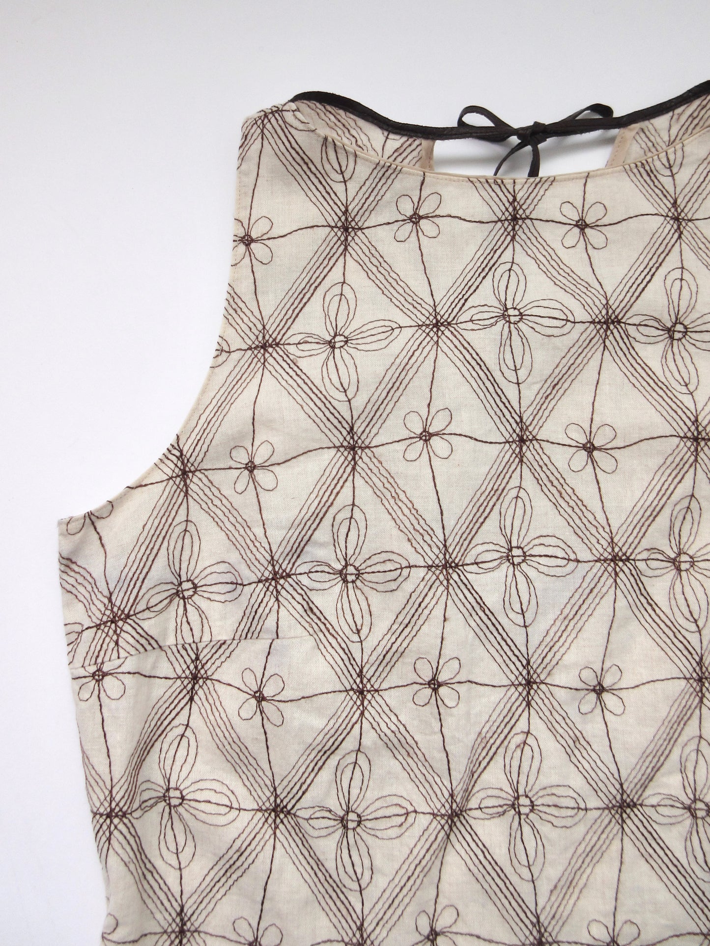 【used】Burberry flower sleeveless top