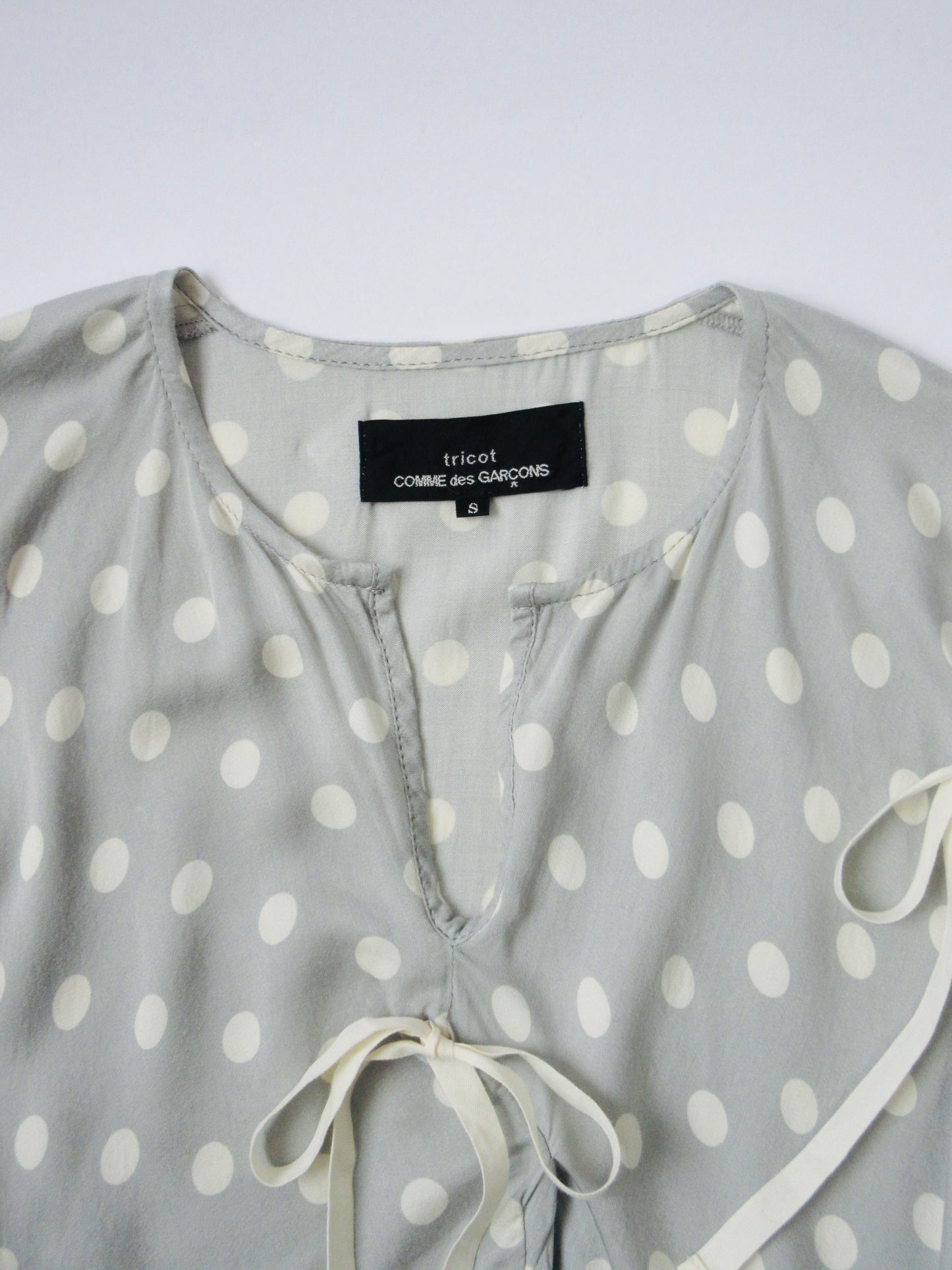 tricot comme des garcons ribbon top