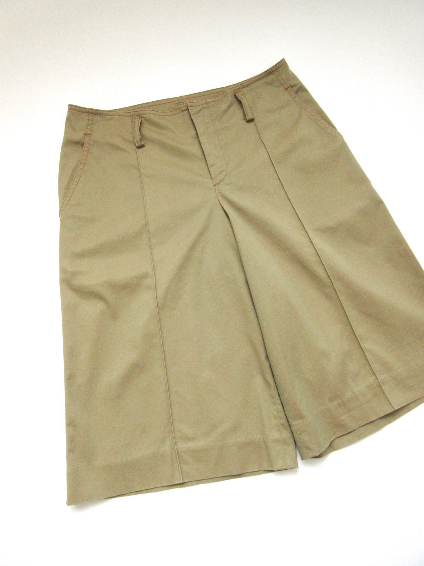 【used】chambray khaki bermuda pants