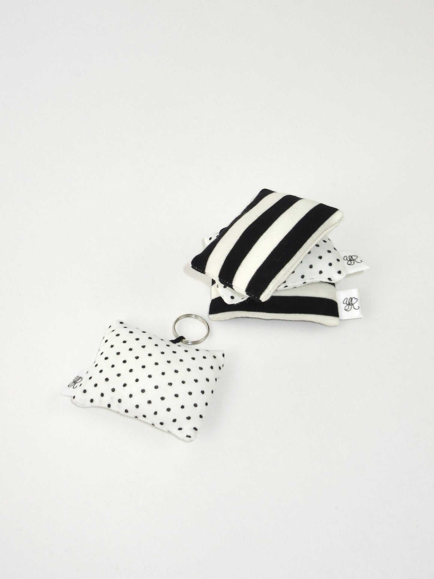 square polka dots keyring