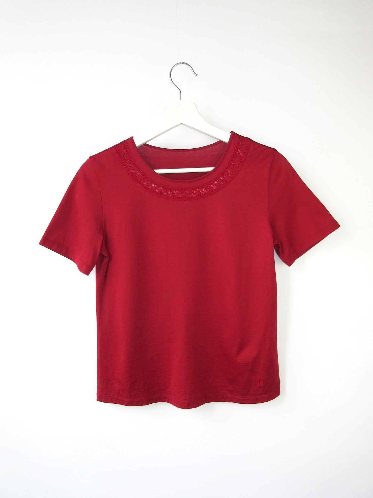 DAKS bijou red t-shirt