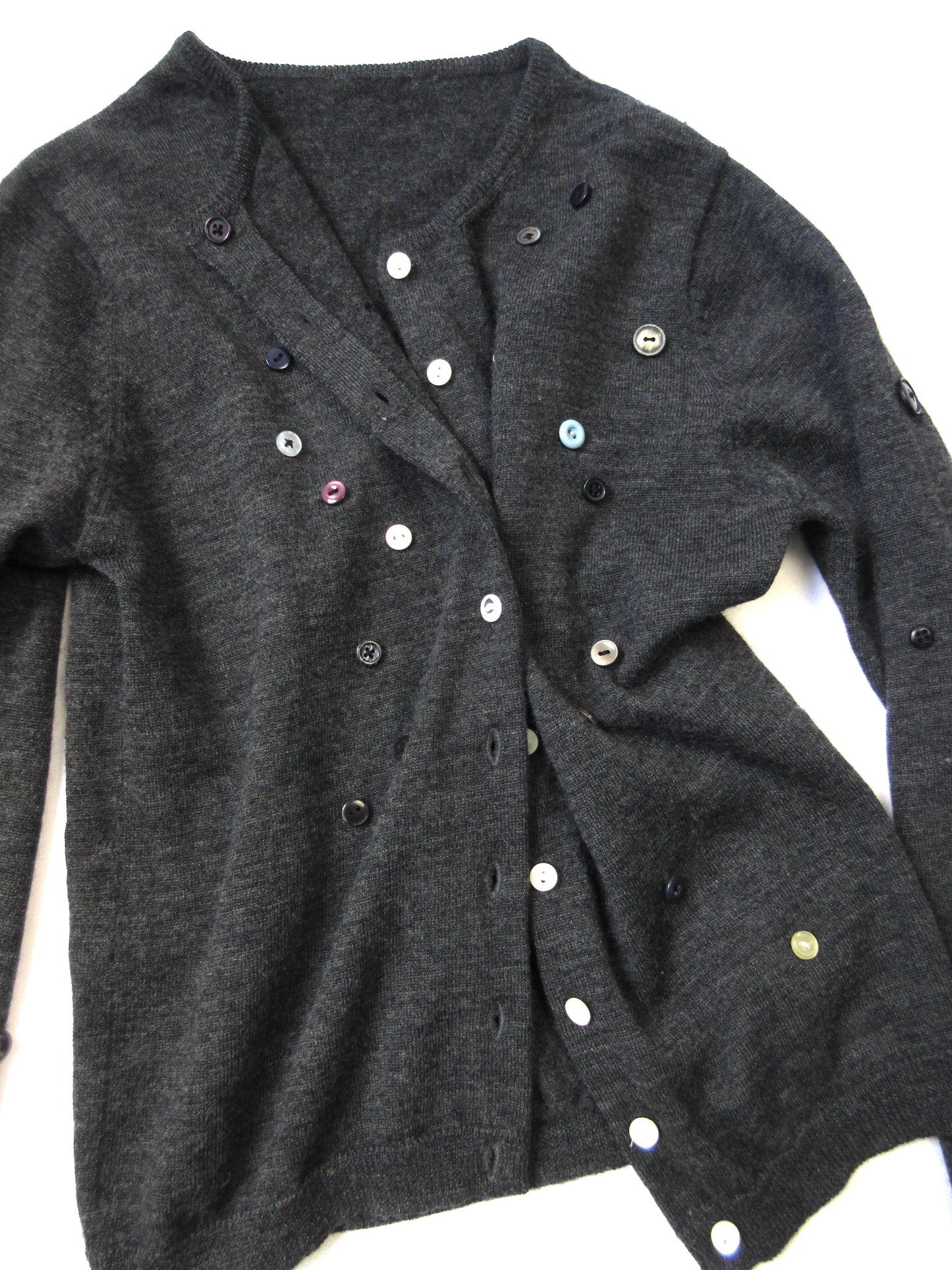 27 tiddlywinks cardigan