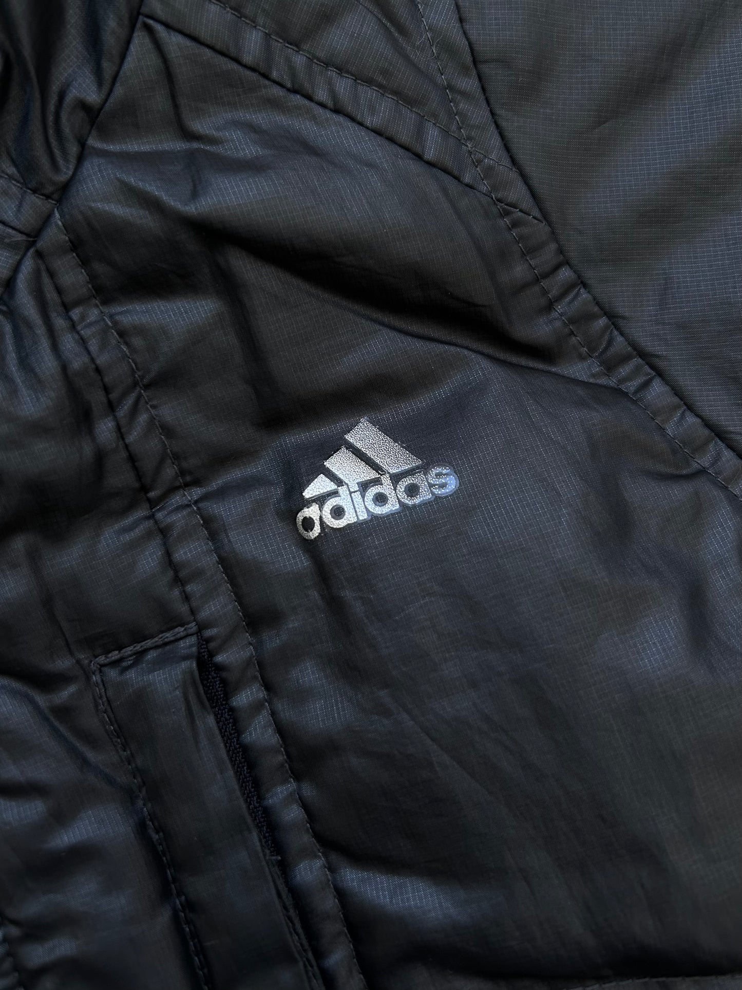 adidas ribbon point down jacket